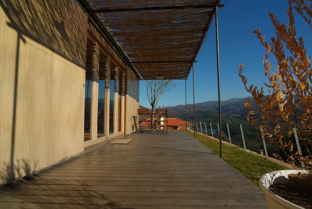 Casa Da Cerejeira - Casas De Alem - Ecoturismo Villa Arcos de Valdevez Exterior photo
